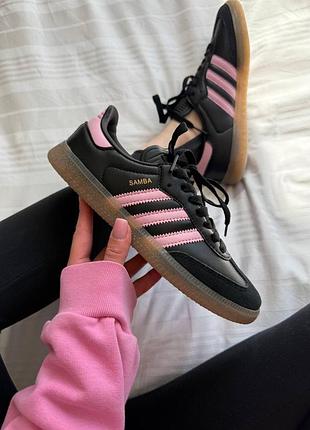 Стильні жіночі кросівки adidas samba black pink