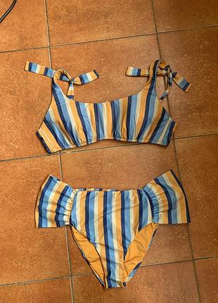 Роздільний купальник від бренду calzedonia