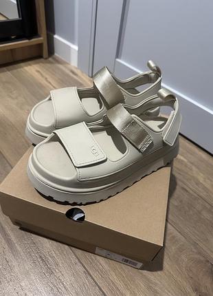 Сандалі ugg goldenglow 40розмір