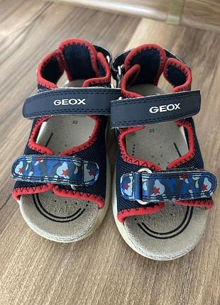 Дитячі сандали geox 22 розмір, дуже зручні