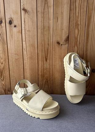 Жіночі босоніжки тапки сандалі dr martens