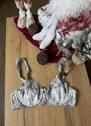 Victoria secret мереживний бюстгальтер 75в