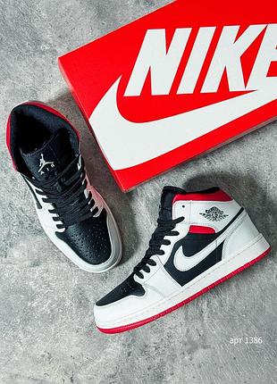Стильные высокие кроссовки nike 6