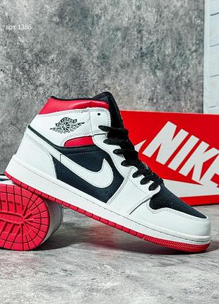 Стильные высокие кроссовки nike 5