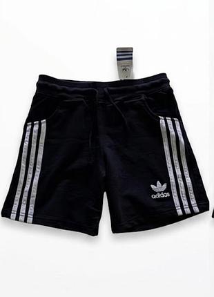 Підліткові шорти adidas чорні s