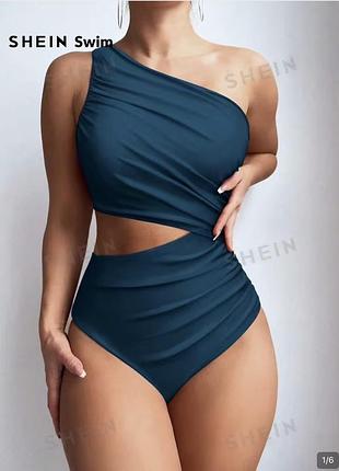 Красивий купальник фірми shein