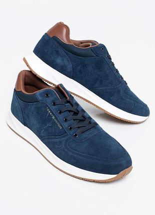 Tommy hilfiger оригинал кроссовки с замши р.42 (28 см.)