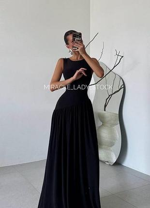 Prettylittlething чорна сукня з тяжкої подвійної тканини масло вільного фасону знизу