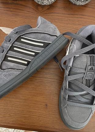 Кросівки adidas 3