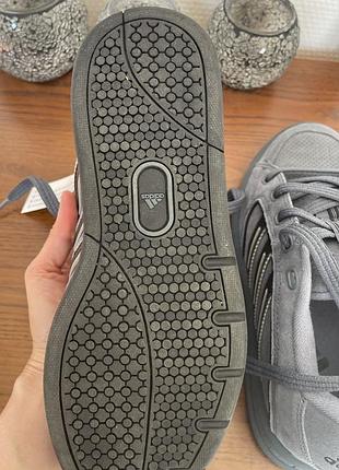 Кросівки adidas 5