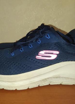 Кросівки sketchers 40-41 розмір