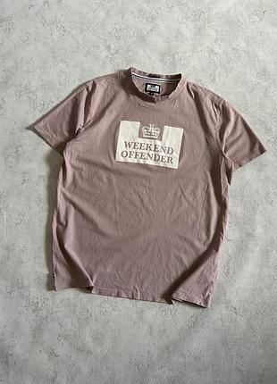 Футболка weekend offender