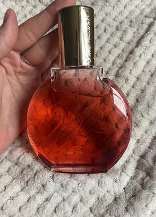 In red gloria vanderbilt парфумована вода