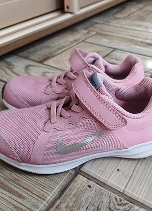 Кросівки nike
