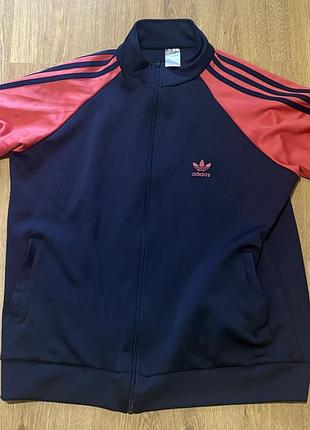 Жіночий спортивний костюм adidas vintage retro