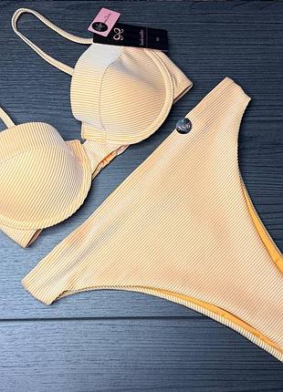 Арт.2373 роздільний купальник жіночий hunkemoller.