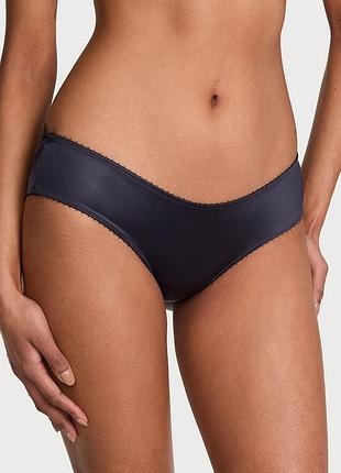 Трусики чікі зі стропами victoria's secret strappy-back ring hardware cheeky panty  soirée blue