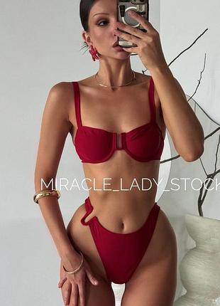Prettylittlething купальник гарного вишевного кольору