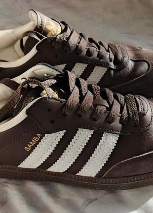 Кроссовки женские adidas samba 39 классические на шнуровке коричневые