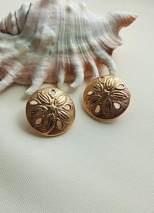 Avon "summer sand dollar" винтажные серьги, золотистые, морские, песчаный расход, бренд, винтаж