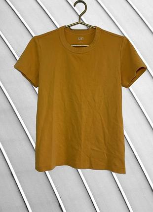 Жіноча бавовняна футболка uniqlo s m оригінал юнікло стан ідеал гірчична з бавовни легка літня однотонна кофта базова 44 46