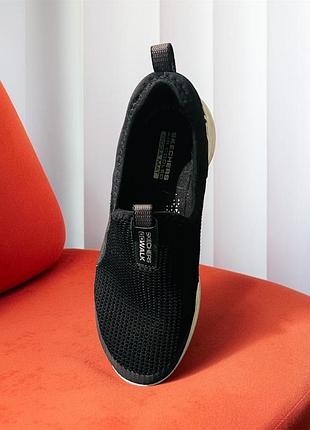 Сліпони жіночі skechers go walk air cooled goga mat чорні