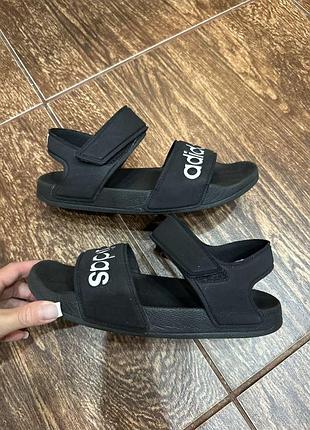 Сандалі adidas р-36
