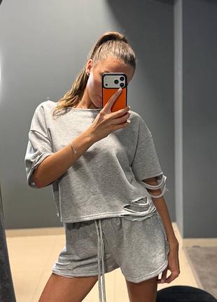 Накладной платеж ❤ турецкий костюм оверсайз футболка и шорты на резинке с эффектом рваности рваные дырки меланж