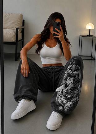 Спортивные штаны