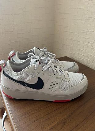 Продам оригінал nike 36,5 ,23 см