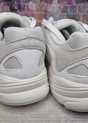 Кроссовки adidas ozweego 6