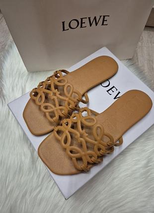 Шлепки женские коричневые 38, 39р.