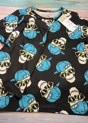 Костюм на мальчика 7-8 лет с черепами primark