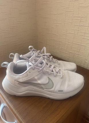 Оригінал кросівки nike 39 розмір 25 см