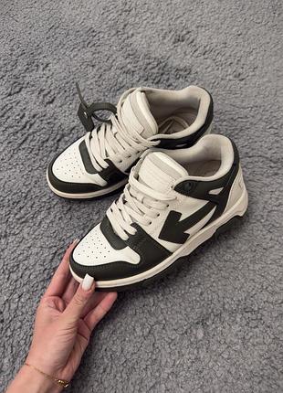 Кросівки off-white, хакі, розмір 38