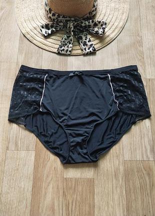 Шикарные трусики с кружевом hunkemoller