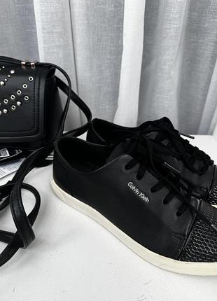 Взуття tommy hilfiger calvin klein