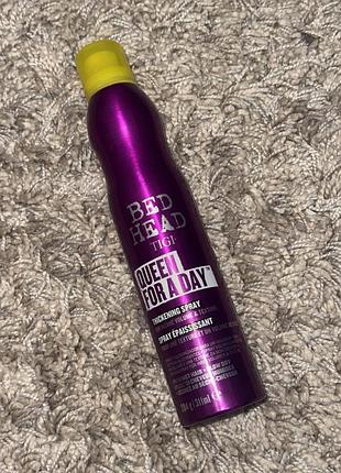 Спрей для об’єму волосся tigi bed head queen for a day