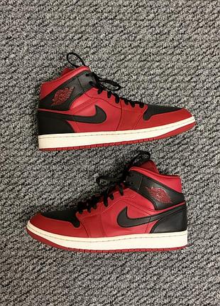 Nike air jordan 1 reverse bred 3