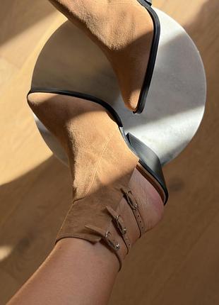 Черевики казаки жіночі topshop mish mid ankle boots з замші з ремінцями та вирізами