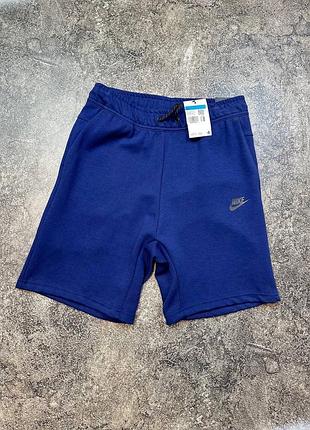 Чоловічі шорти nike tech fleece