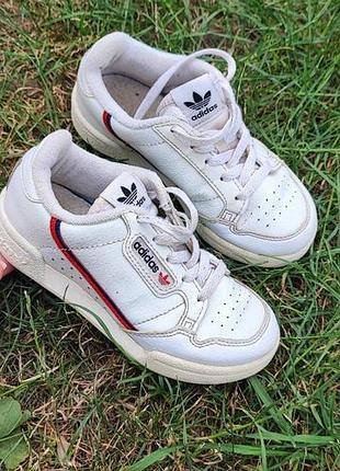 Детские кроссовки,28р,фирмы adidas, оригинал, хорошее состояние)
