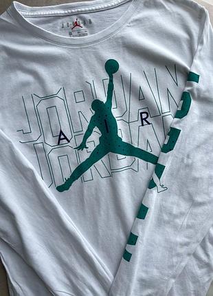 Білий лонгслів nike jordan 2