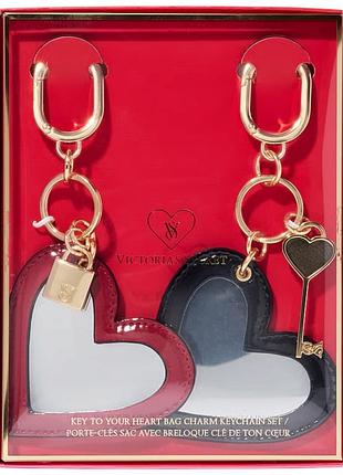 Набор брелоков victoria’s secret key to your heart bag charm keychain gift set