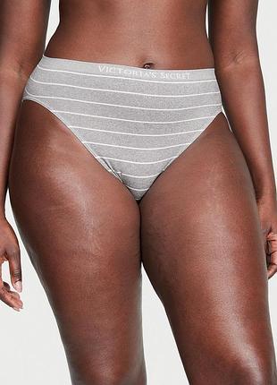 Жіночі трусики victoria's secret (7114439124693) seamless high-leg brief xs сірі