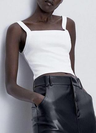 Біла базова майка на бретелях zara розмір l котон 100%