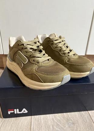 Кросівки жіночі fila оригінал з німеччини