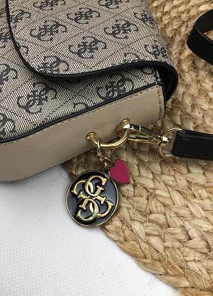 Сумочка guess бежева 4