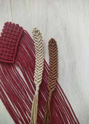 Брошка макраме