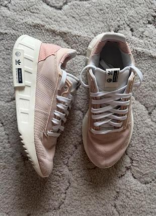 Кросівки літні жіночі adidas